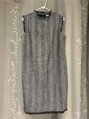 Textured Sleeveless Midi Dress in Black and White